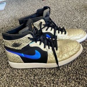 Jordan 1 Zoom Comfort Highs “Gold Laser”